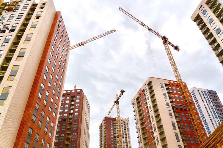 Утверждены выплаты кредитным организациям по программе строительства низкомаржинального жилья