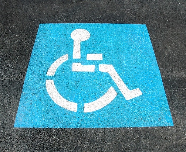 Правительство утвердило постановление о назначении инвалидам компенсаций по ОСАГО в беззаявительном порядке
