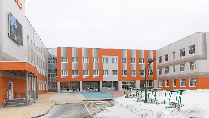 В Сургуте построено новое здание школы на 550 мест в рамках государственно-частного партнерства