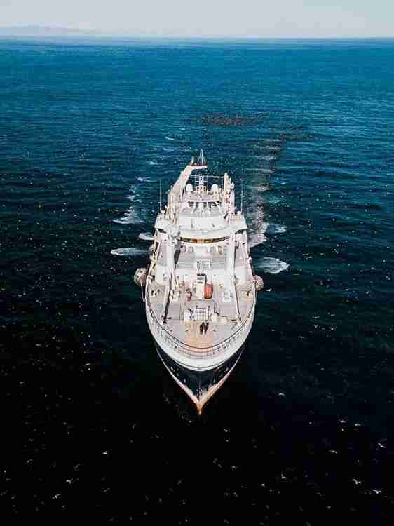 Рыбопромысловые суда завершают переход на отечественные системы связи