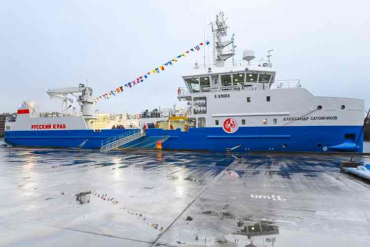 Дальневосточный промысловый флот пополнил новый краболов «Александр Сапожников»