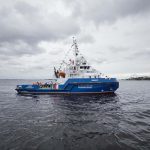 На судне «Фавор» подняли Государственный флаг